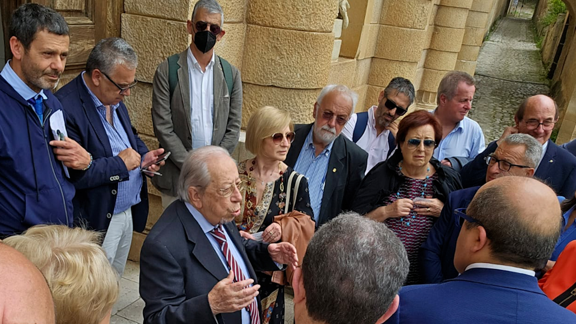 L’anatema di Francesco Sisinni del Rotary “Certosa di