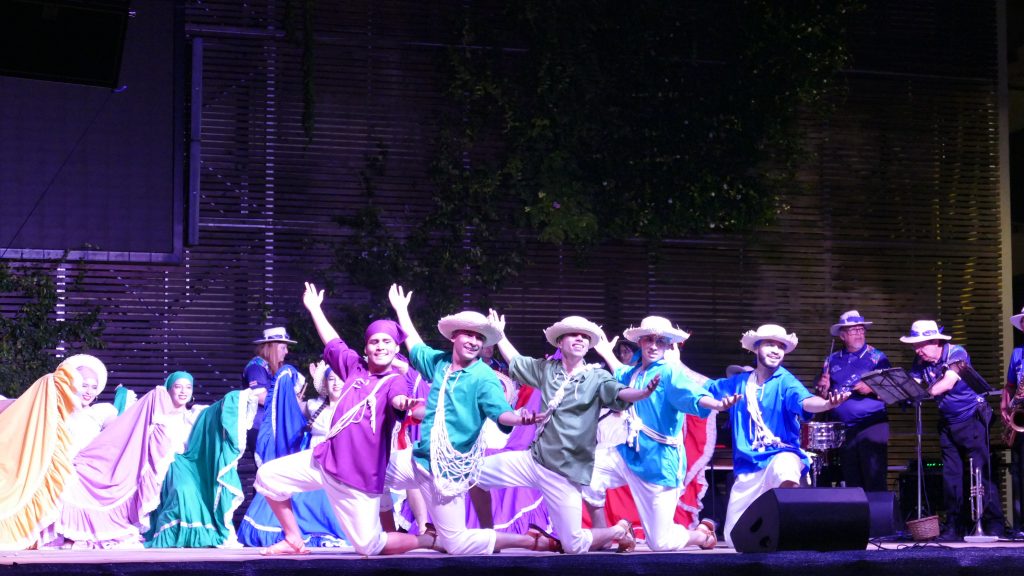 37sima edizione Festival Internazionale del Folklore a Polla